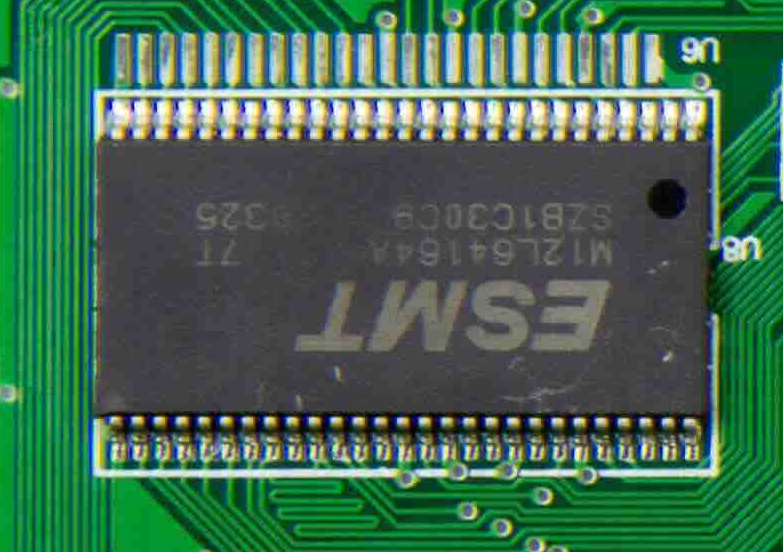 ตัวอย่างที่แสดงเครื่องหมายบนแผงวงจร